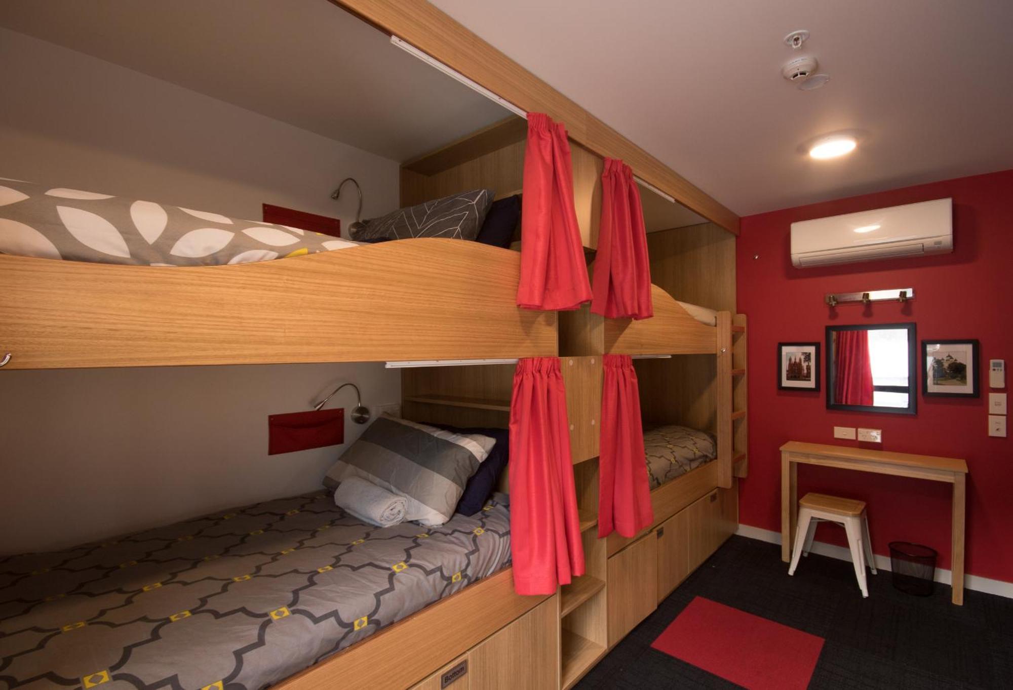 Adventure Q2 Hostel